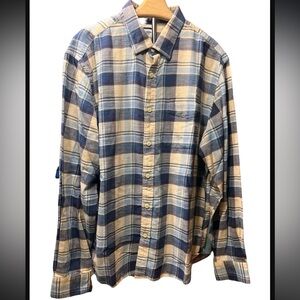 VGUC Old Navy flannel type shirt 258W